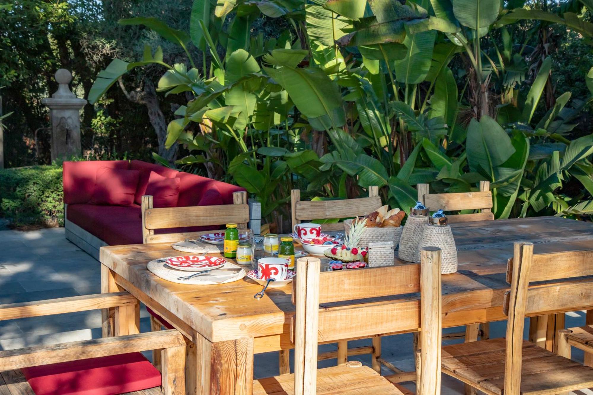 Vyylla Private Resort Saint-Tropez Rum bild